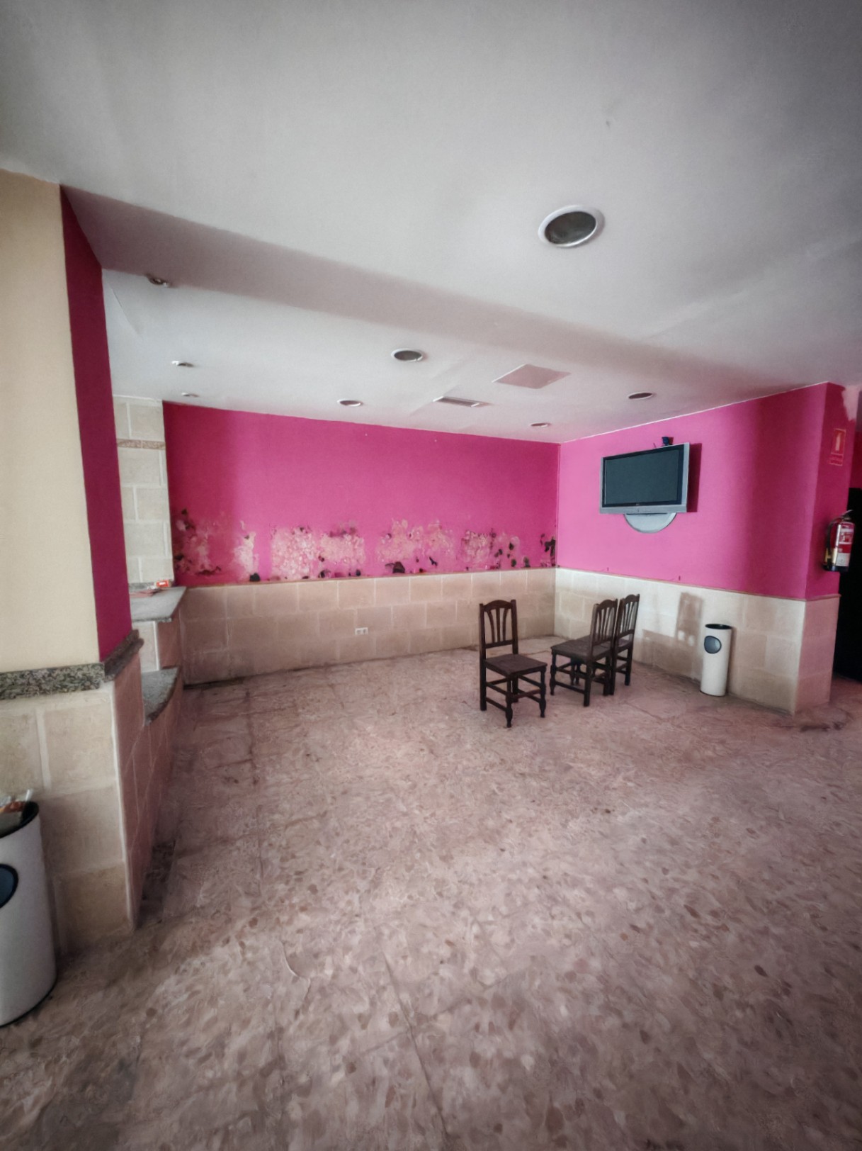 LOCAL COMERCIAL EN ALQUILER 