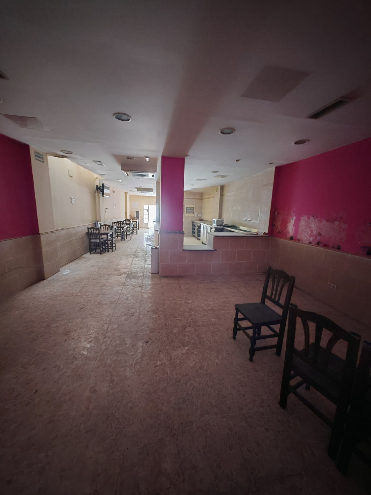LOCAL COMERCIAL EN ALQUILER 