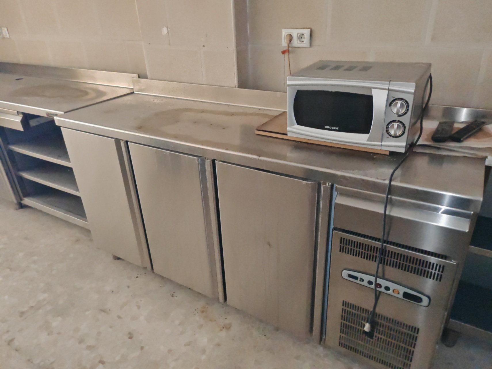 LOCAL COMERCIAL EN ALQUILER 