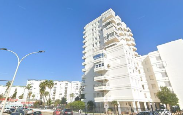 Local comercial adaptado a vivienda