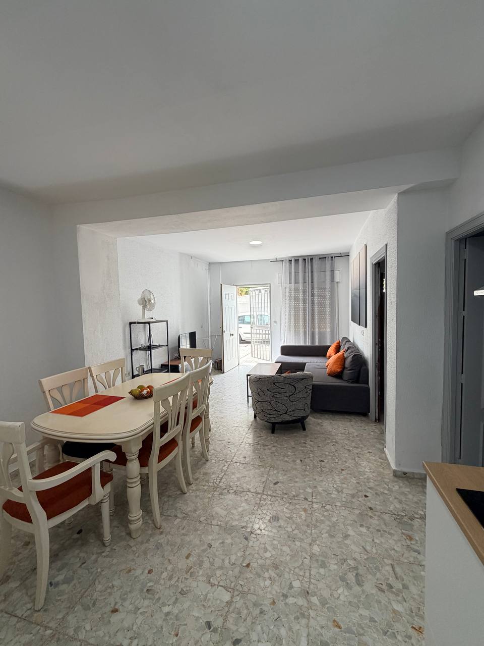 Local comercial adaptado a vivienda