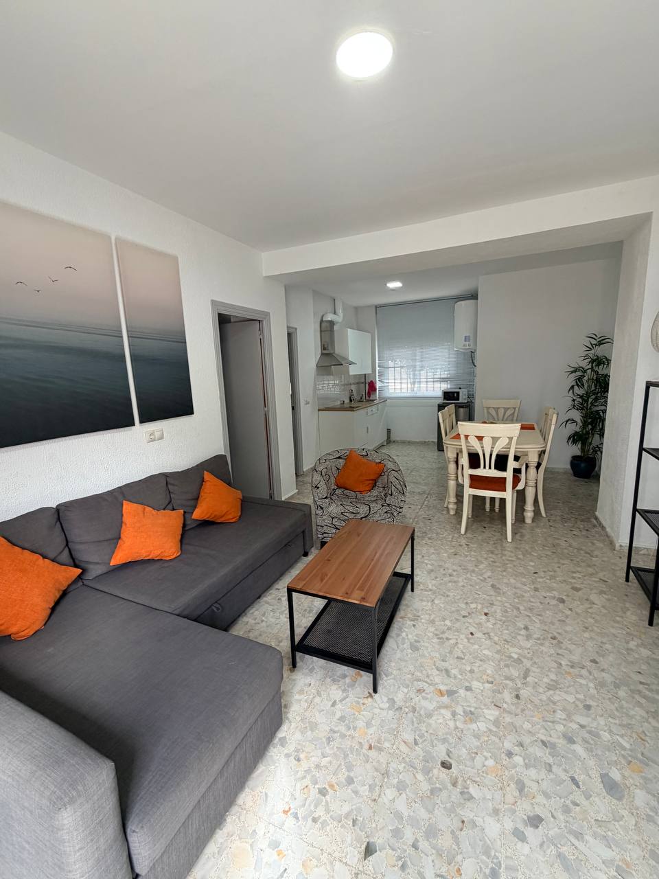 Local comercial adaptado a vivienda