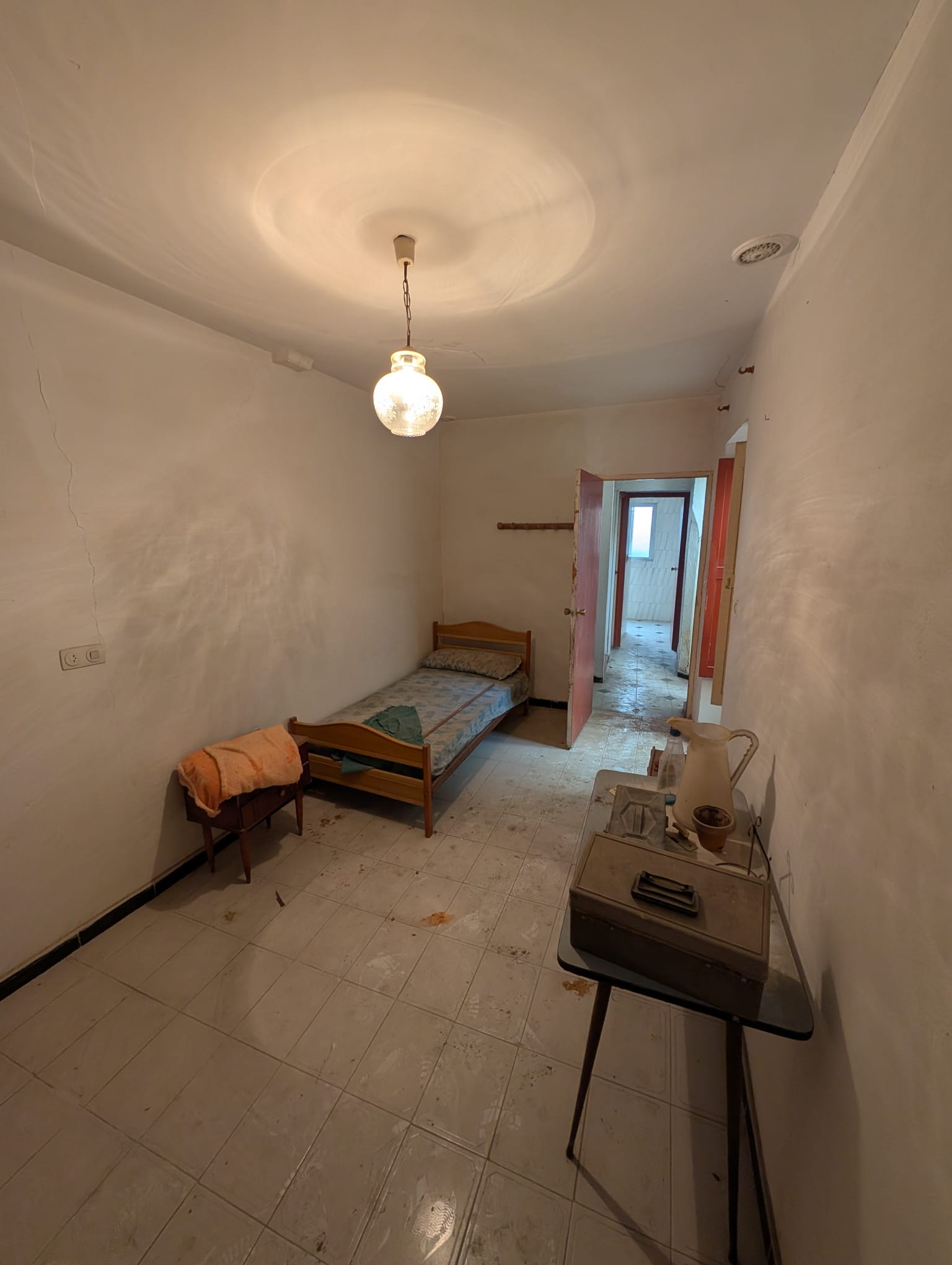 Edificio para rehabilitar en el centro de Sevilla, junto a la Alameda
