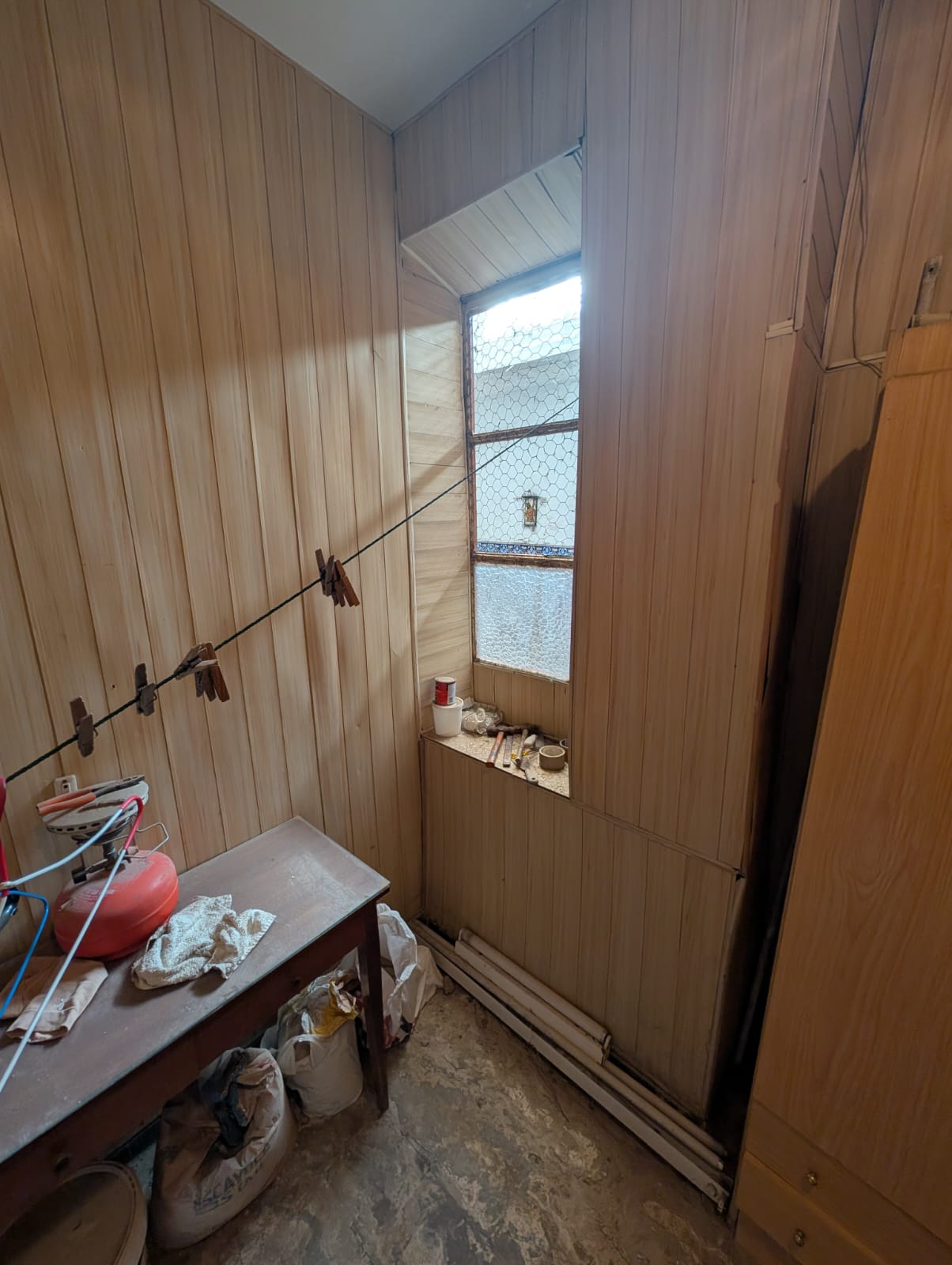 Edificio para rehabilitar en el centro de Sevilla, junto a la Alameda