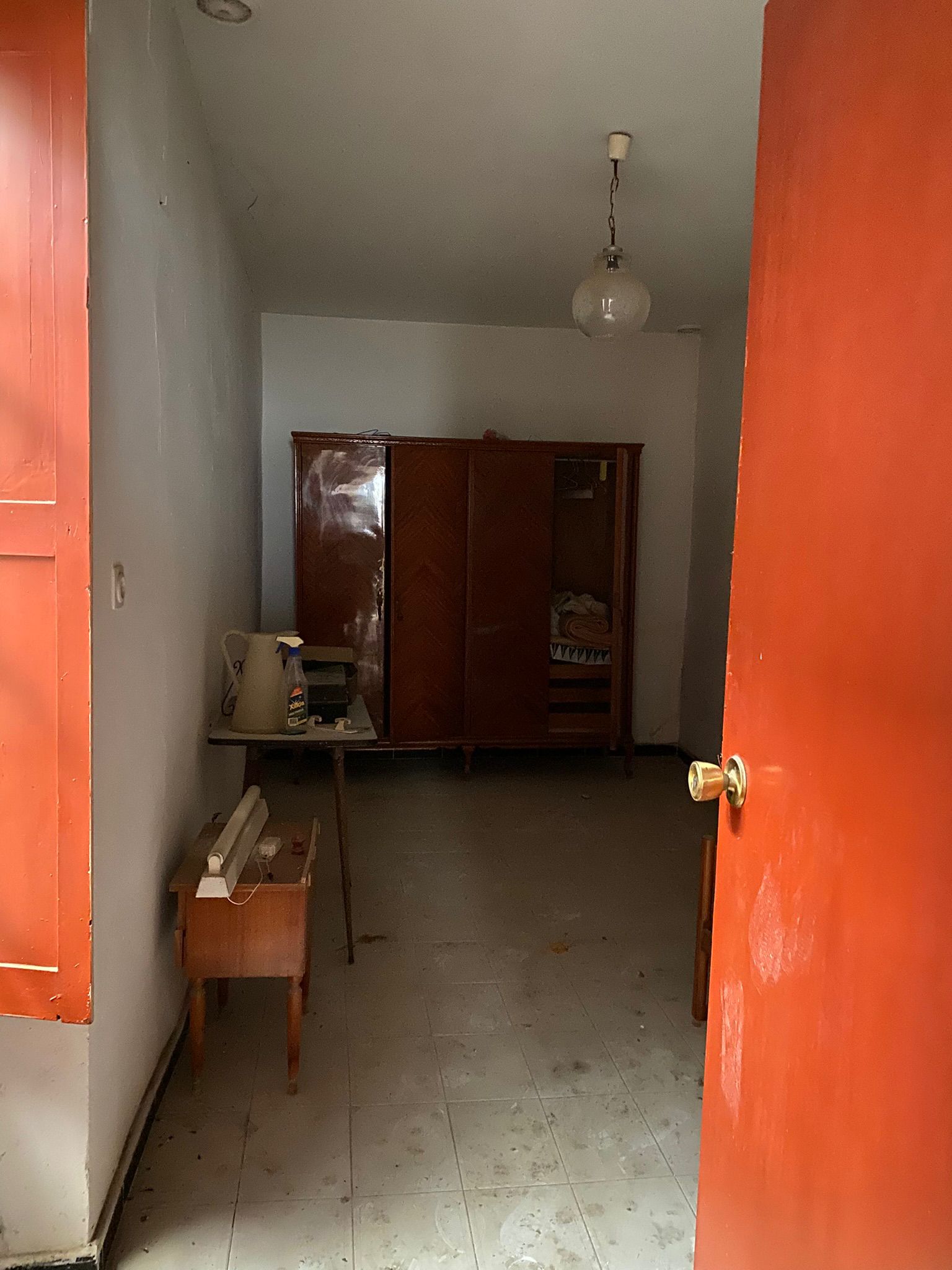 Edificio para rehabilitar en el centro de Sevilla, junto a la Alameda